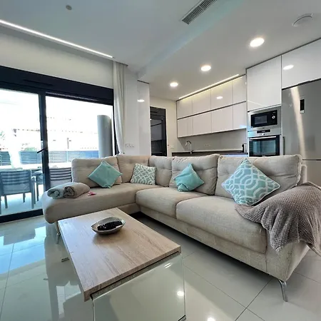Deluxe La Marina Villa