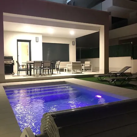 Villa Deluxe La Marina *